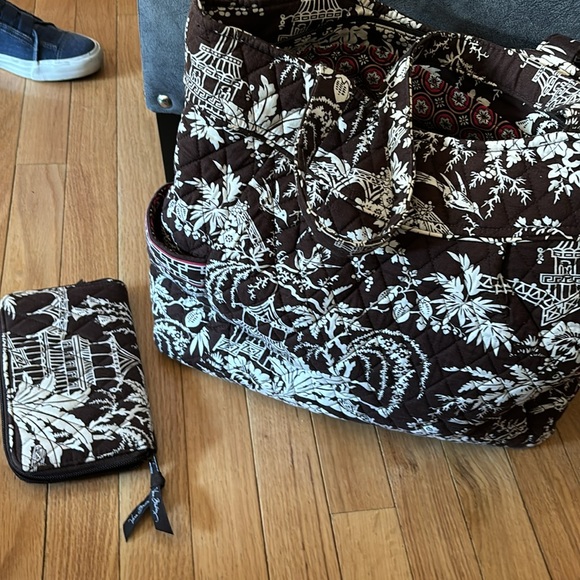 Vera Bradley large tote with matching wallet. Sold as a set. - Picture 2 of 4